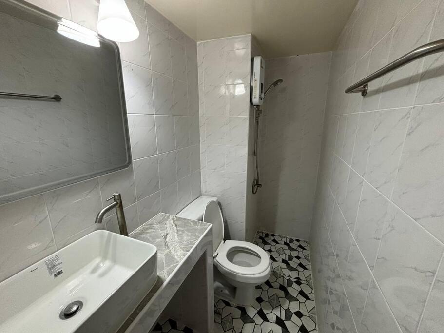 Impact Donmuang Popular Condo C5 Бангкок Экстерьер фото